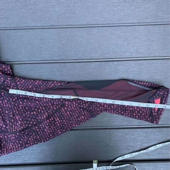 Lululemon Womens Activewear Leggings Pants Black Purple Geometric Pockets 6 - Picture 10 of 10